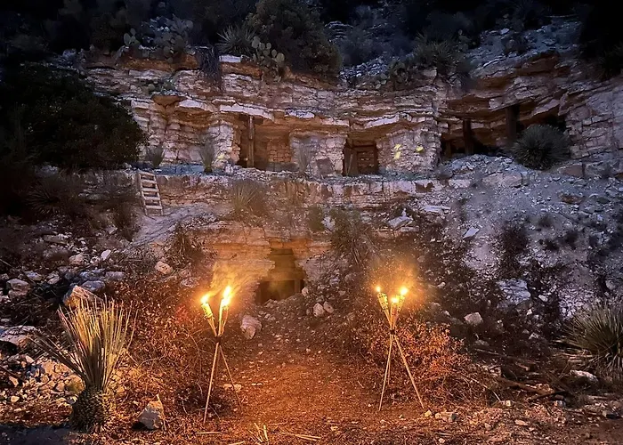 Historic Canyon With Firepit & Scenic Retreat In Globe, Arizona